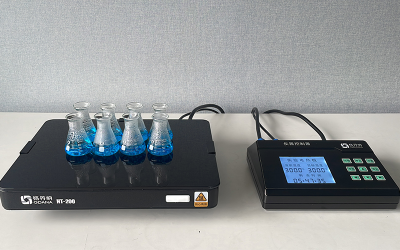 實(shí)驗(yàn)電熱板